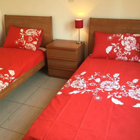 Poolside 2 Bedroom Apt, Paphos Riviera, Universal Area Exterior photo